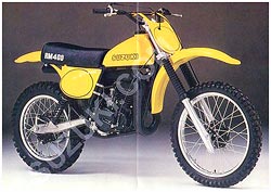 Suzuki RM400C